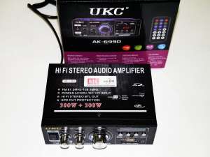   UKC AK-699D FM USB  2x300  400  - 