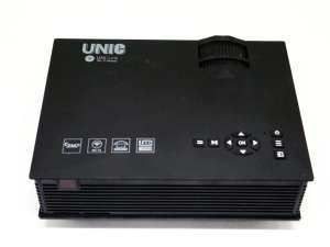   Unic UC68 WIFI 1845 .