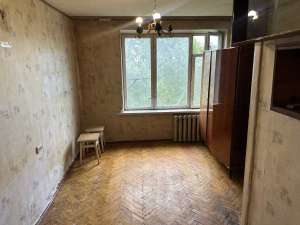  1-  , , 25700 $