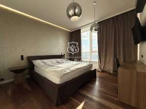  2-  , , 299000 $ - 