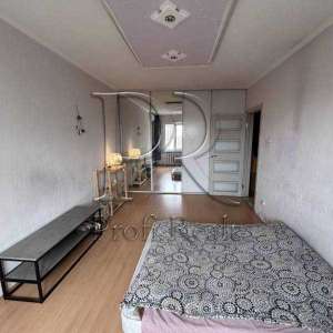  2-  , , 70000 $