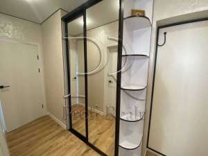  2-  , , 90000 $