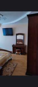 2-  , , 95600 $