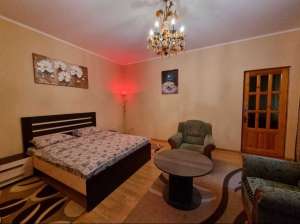  2-   г, 130000 $ - 