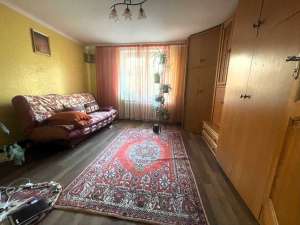  2-  г, 61000 $ - 
