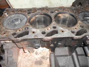  2.4 DURA TORQ DI    Ford Transit 2.4 2001-2006 .