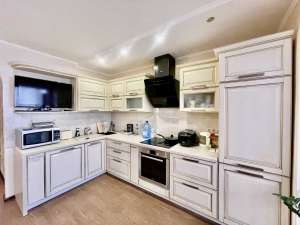  3-  , , 124900 $ - 