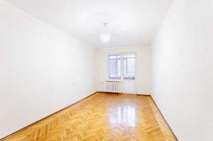  3-  , , 146000 $