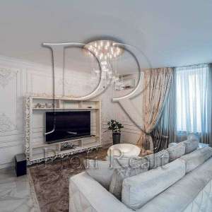  3-  , , 209900 $