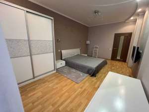  3-  , , 244000 $ - 