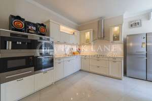  3-  , , 299000 $ - 
