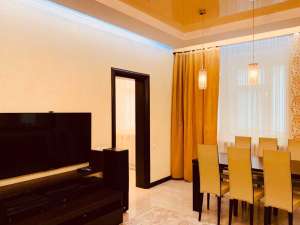  3-  , , 355000 $