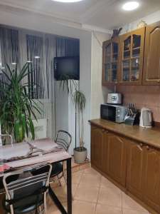  3-  , , 40000 $ - 