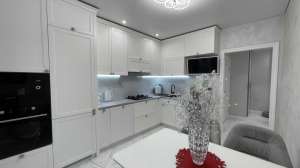  3-  , 82000 $ - 