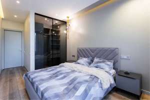  4-  , , 194000 $ - 