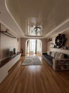 4-  , , 207000 $