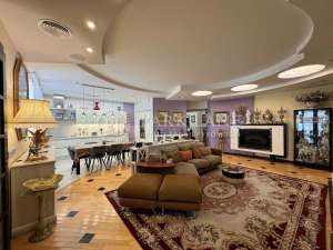  4-  , , 370000 $ - 