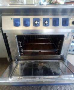  4    Electrolux  , 