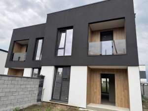  4-  г, 110000 $ - 