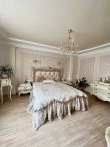  4-  г, 245000 $ - 
