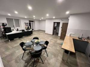  5-  , , 304000 $ - 