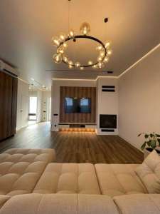  5-  , 215000 $ - 