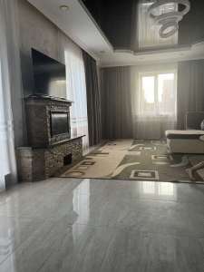  5-  г,  , 240000 $ - 