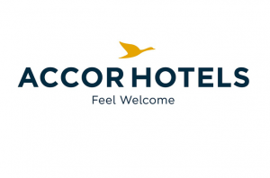  AccorHotels ()  50 % - 