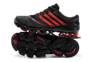  Adidas Titan Bounce