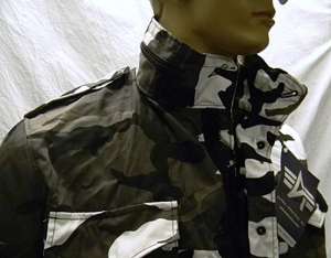  Alpha Industries M-65 Field Coat (urban camo)