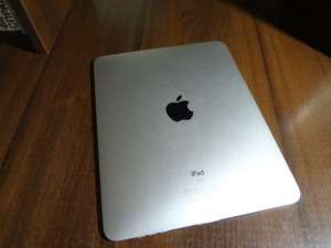  Apple iPad 1