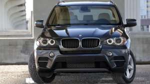  BMW     - 
