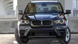  BMW     - 