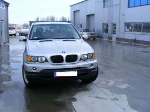  BMW X5    - 