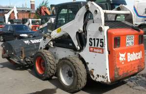 - BobCat S175  