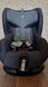  Britax-Romer TriFix2 i-Size