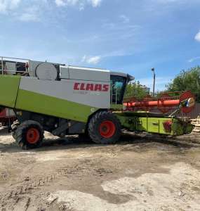  CAT Lexion 480 1999 .. 49 000 $.