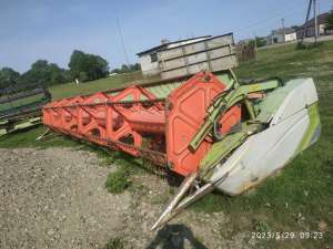  Claas Lexion 570 2008 .. 89 000 $.