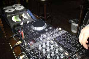  (Dj)   067-749-46-79,  ,      ,   