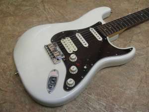  Fender American Deluxe Stratocaster HSS (2000)