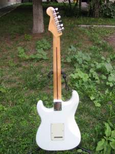  FENDER Blacktop Stratocaster HH Sonic Blue