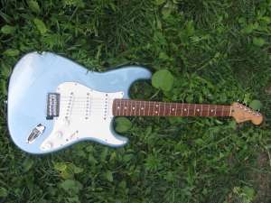  Fender Standard Stratocaster 2001 Mexico