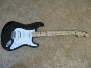  Fender Standard Stratocaster HSS(Mexico 2003)