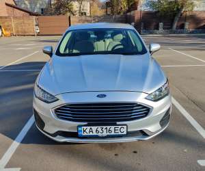  Ford Fusion SE 2019