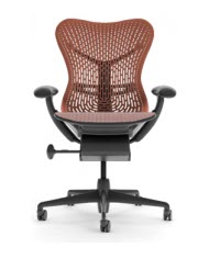  Herman Miller (Aeron)