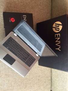  HP ENVY 17