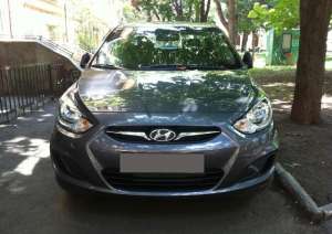  Hyundai Accent - ! - 