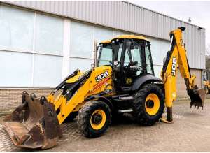 - JCB 3CX - 