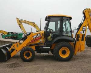 - JCB-3CX