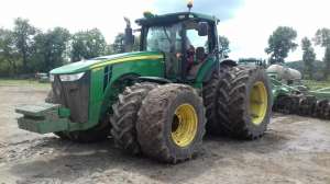  John Deere 8335R (2012) - 